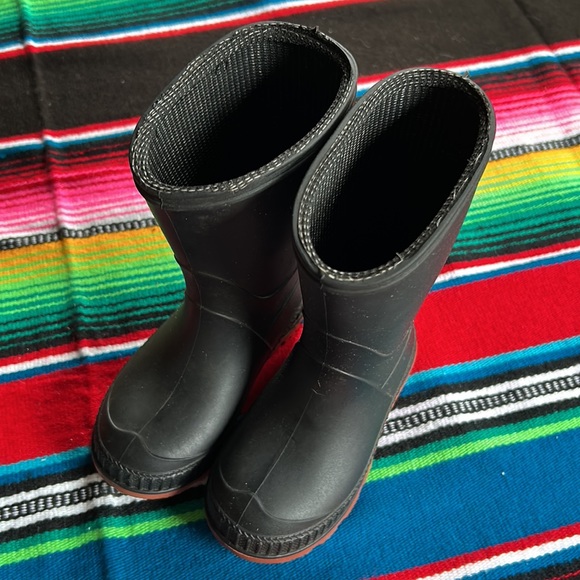 Canadian Tire Shoes Canadian Tire Rubber Boots Poshmark